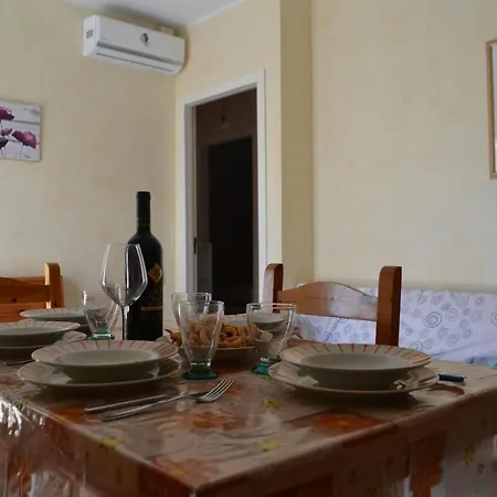 Ll09 50m Mare Vakantiehuis San Foca